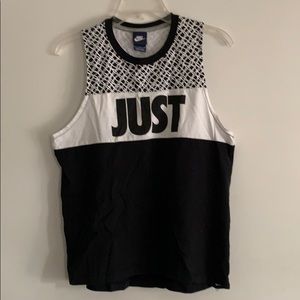 Women’s Nike Just Do It cropped tank top